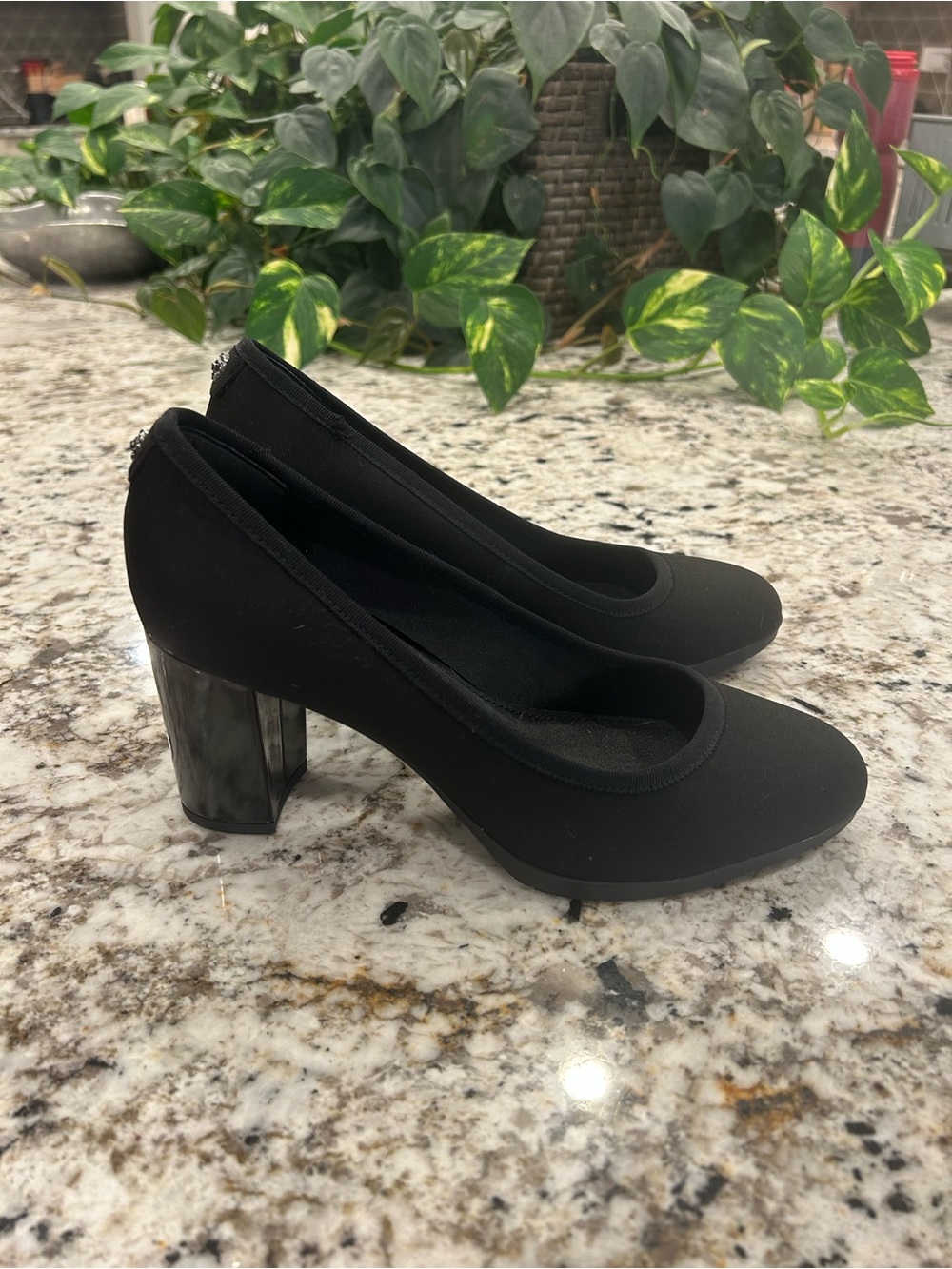 Anne Klein iFlex “Carole” Black Block Heel Pumps Sz 7M